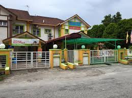 Kinder World, Putra Heights