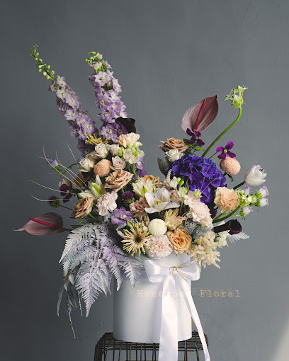 Honeybee Floral
