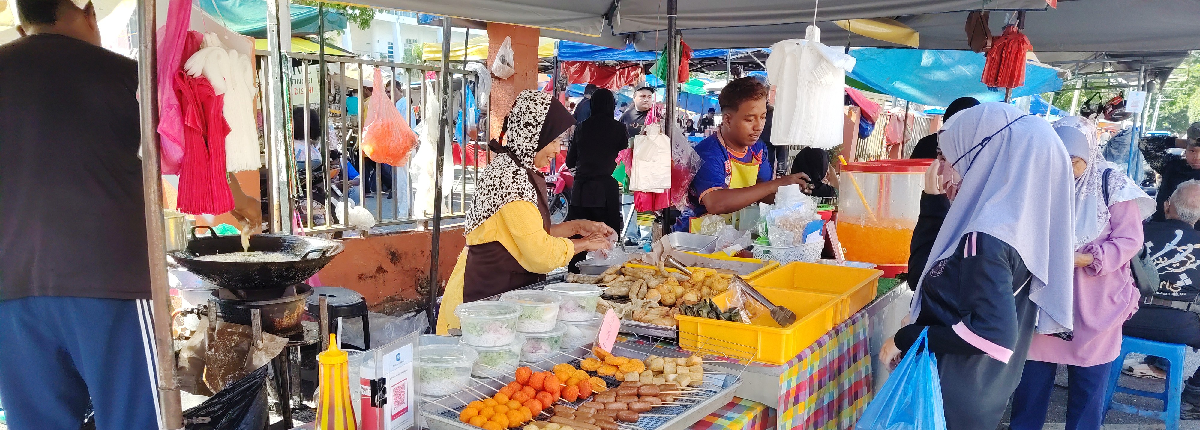 Kak Siti - Kedai Kuih-Muih Traditional Malaysia